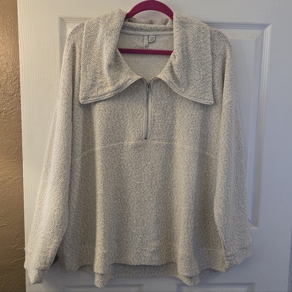 Women's Cozy Cream Pullover Sweatshirt